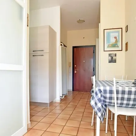 La Petite Maison Rom
